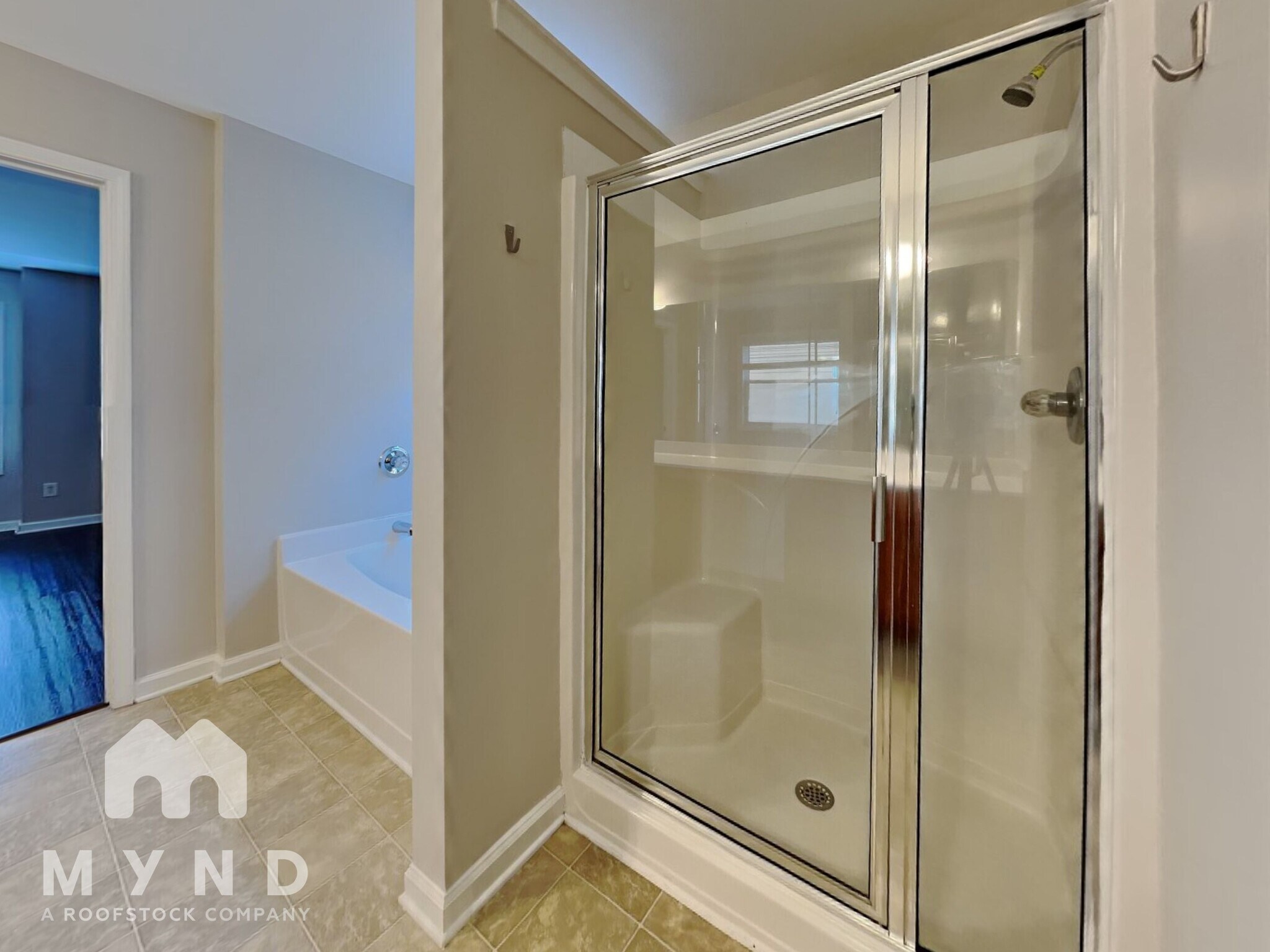 Building Photo - 5825 Sterling Ct