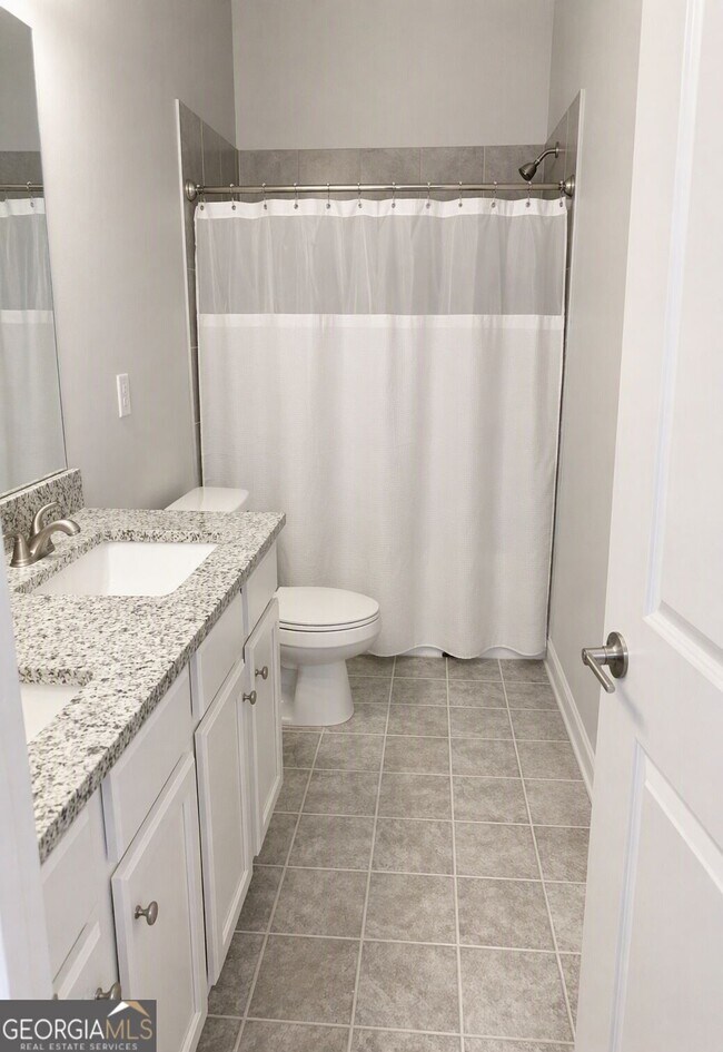 Building Photo - 3457 Sumersbe court
