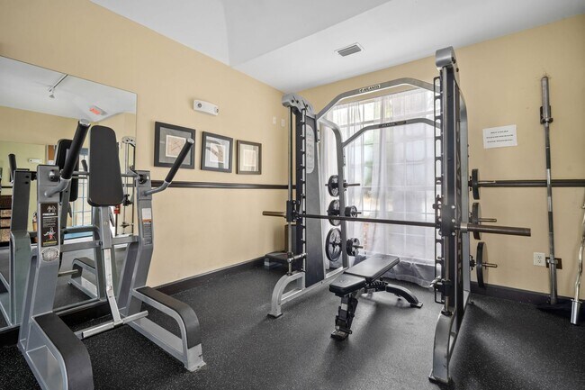 Building Photo - H36/G101