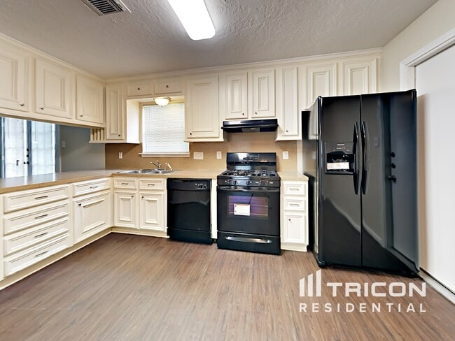 Building Photo - 5311 Dove Forest Ln