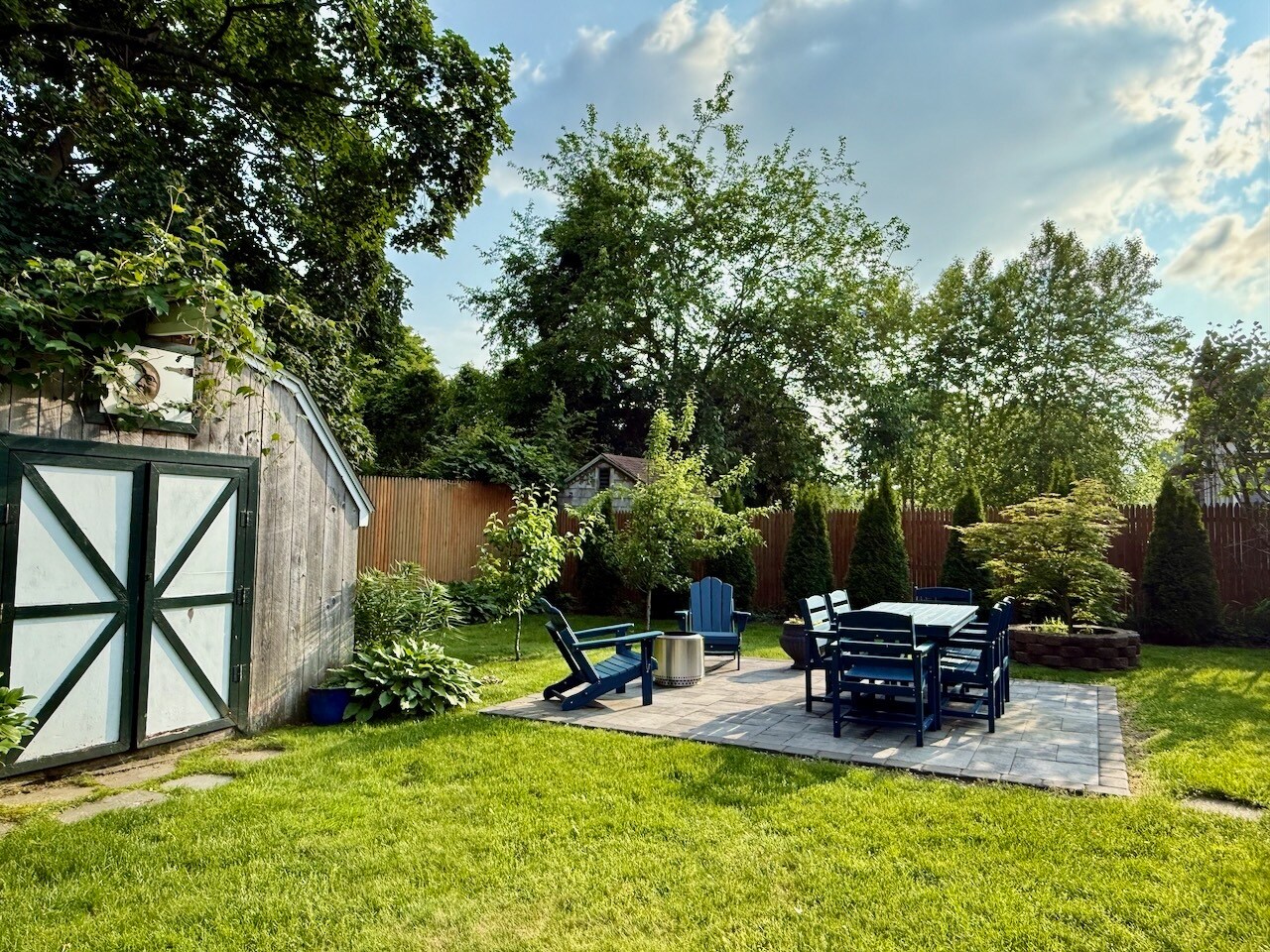 Building Photo - 48 Fales Ave