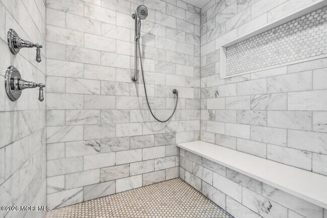 Building Photo - 44 Cowart Ave