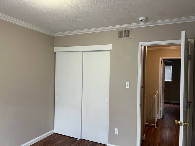 Building Photo - Coming Soon, Beautiful Rancho Cordova Cond...