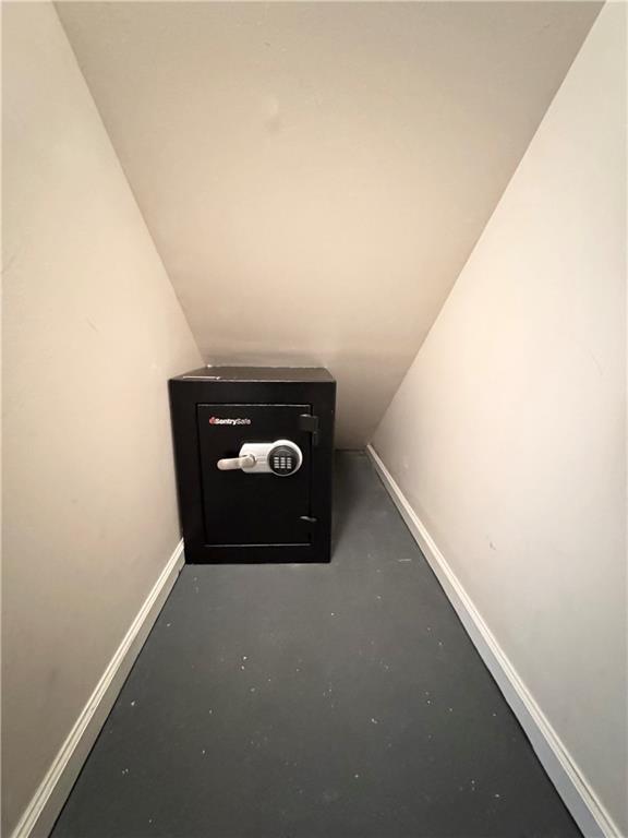 Building Photo - 5212 Pine Branch Cir