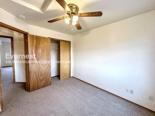 Building Photo - 4409 Cherry Oak Ct