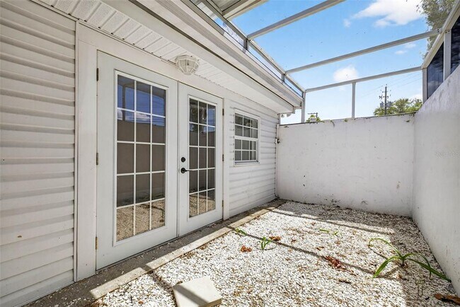 Building Photo - 3620 E Tampa Cir