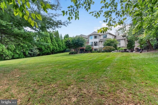 Building Photo - 9864 Walker Glen Ct