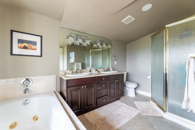 Building Photo - 4067 Cody Rd