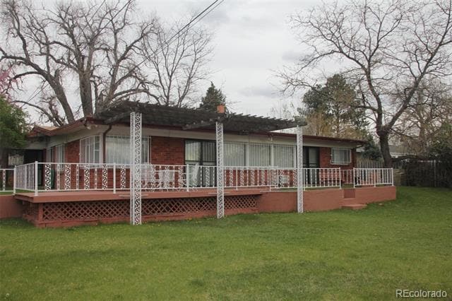 Building Photo - 33 Skyline Dr