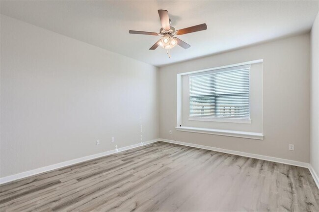 Building Photo - 2233 Rocoso Trl