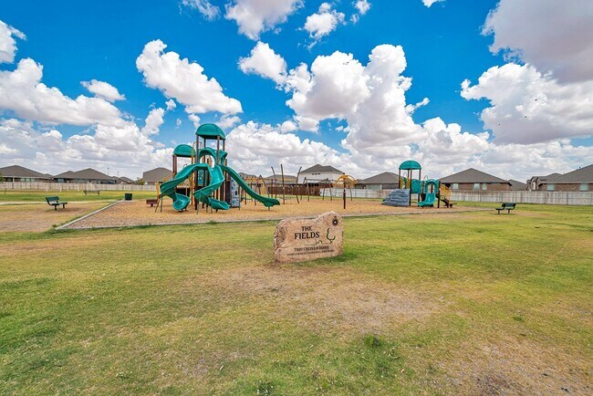 Building Photo - 6910 Kate Reed Dr