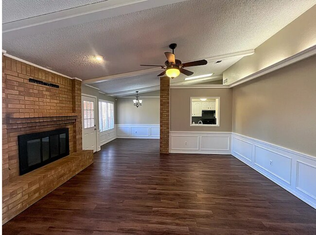 Building Photo - 5718 88th St