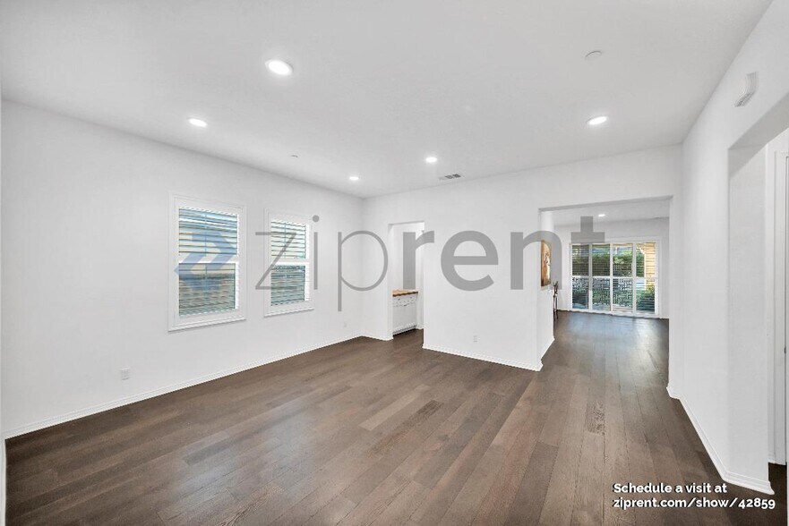 Building Photo - 20551 Arden Pl