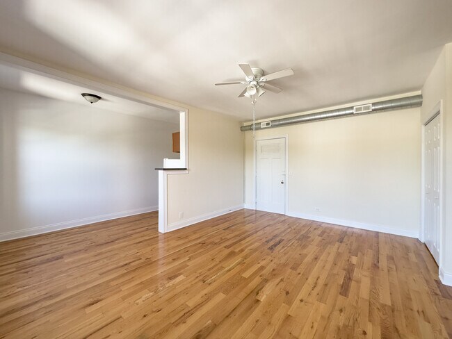 Building Photo - 348 Park Ave