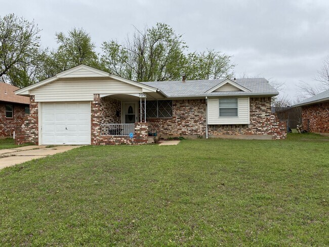 Building Photo - 3Bed/1Bath Home in Moore