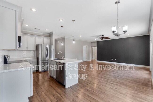Building Photo - 4464 Goldfinch Way