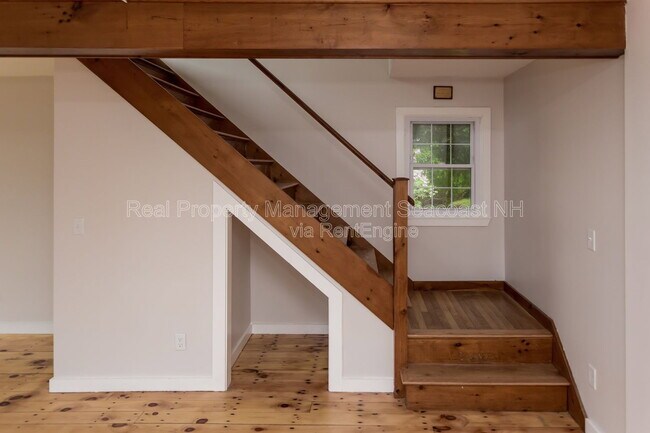 Building Photo - 11 Washington Rd