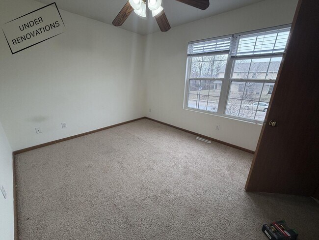 Building Photo - 1604 Citadel Dr