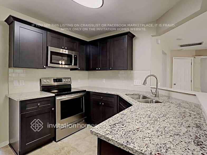 Building Photo - 7321 Balancing Rock Ct