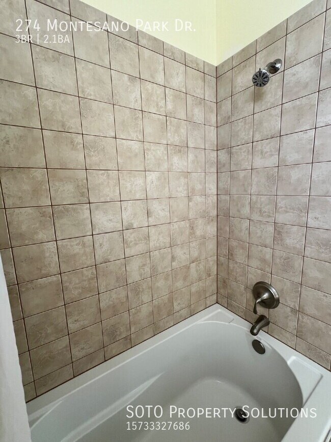 Building Photo - 274 Montesano Park Dr
