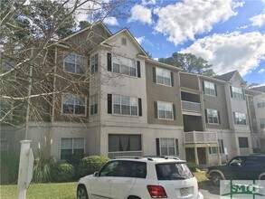 Building Photo - 7204 Walden Park Dr