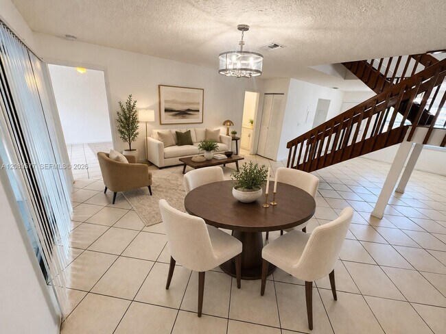 Building Photo - 16413 Grape Way