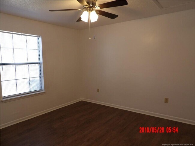 Building Photo - 4865 Fogarty Dr
