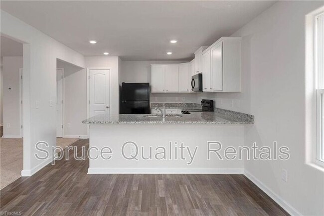 Building Photo - 2232 Balmore Ave