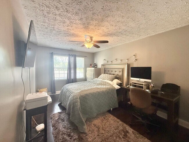 Building Photo - 4109 Palafox Ct
