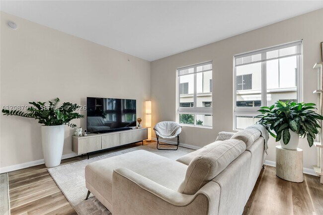 Building Photo - 7350 SW 89th St