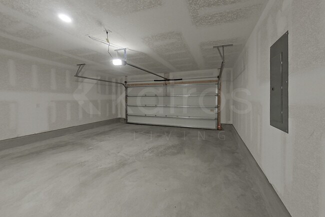 Building Photo - 4793 Malay Cir