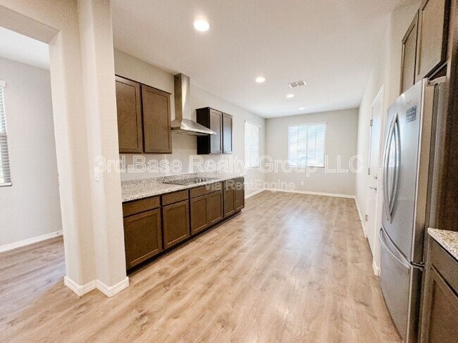 Building Photo - 20167 W Buchanan St