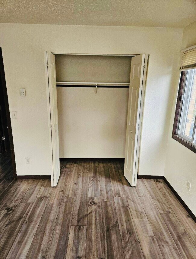 Building Photo - 1640 Galtier St