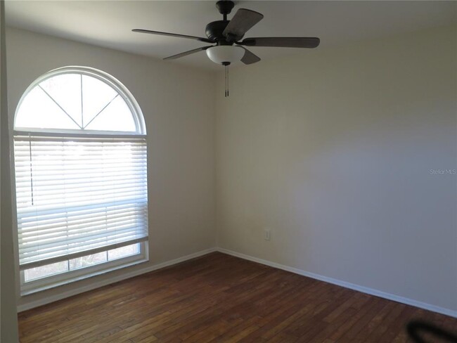 Building Photo - 3115 Smoke Signal Cir