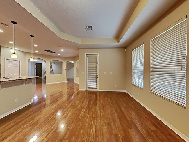 Building Photo - 8531 Native Pine Way