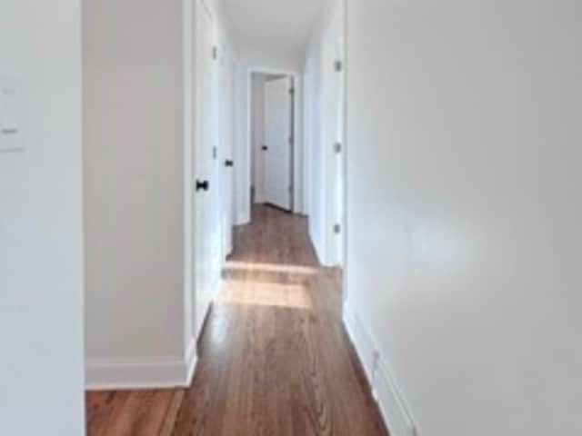 Building Photo - 9052 W 92nd St