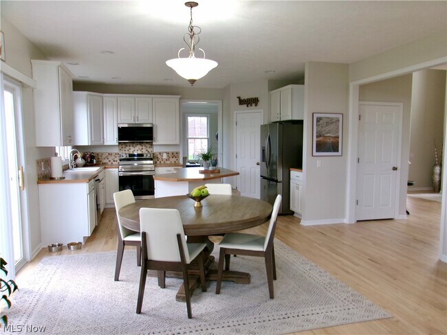 Building Photo - 3473 Churchill Downs