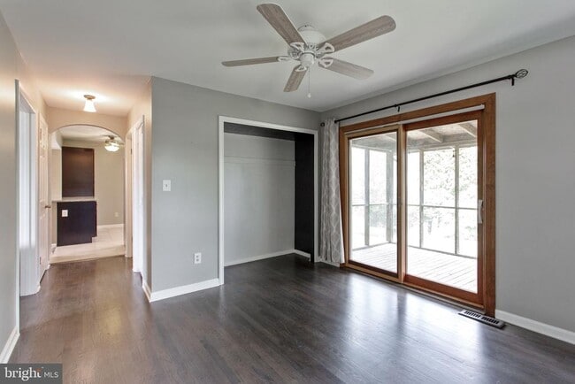 Building Photo - 9106 Santa Rita Rd