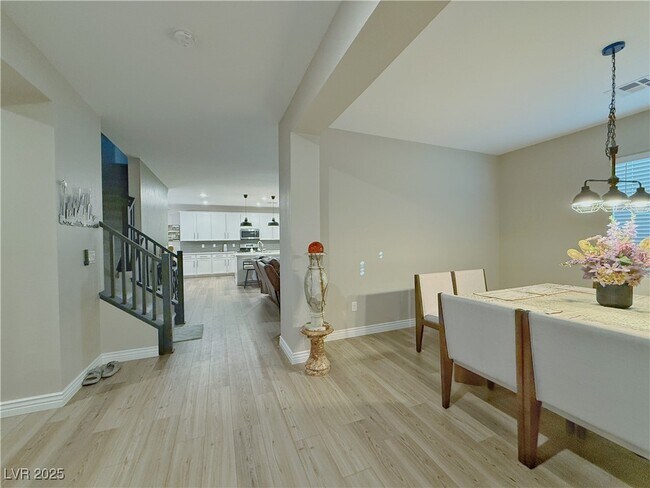 Building Photo - 9840 Berkley Brk Ct