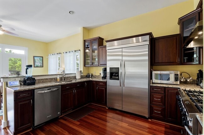 Building Photo - 109 Marsh Point Dr