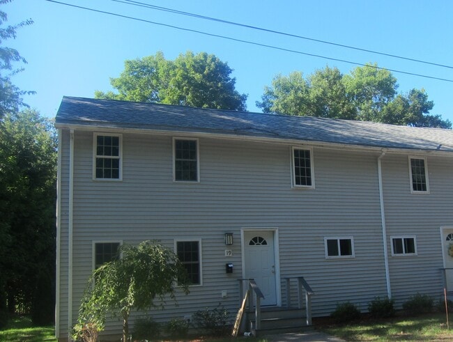 Building Photo - 19 Dartmouth St