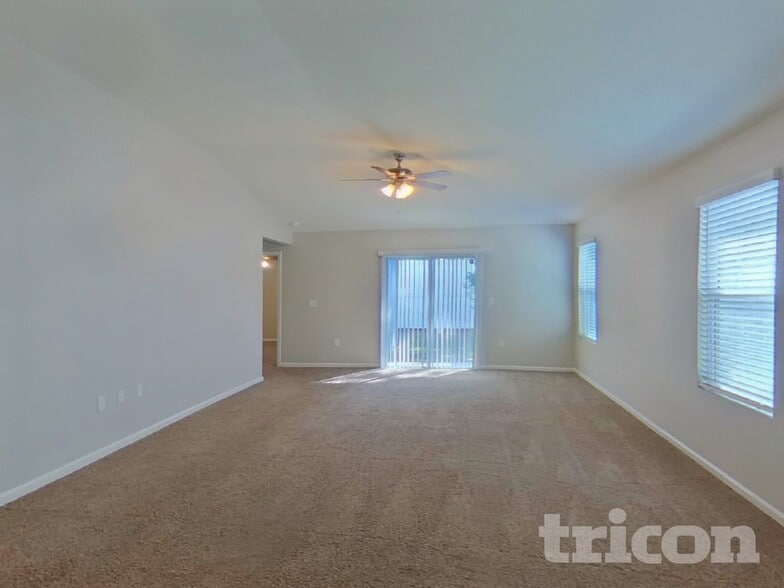 Building Photo - 8430 Cape Fox Dr