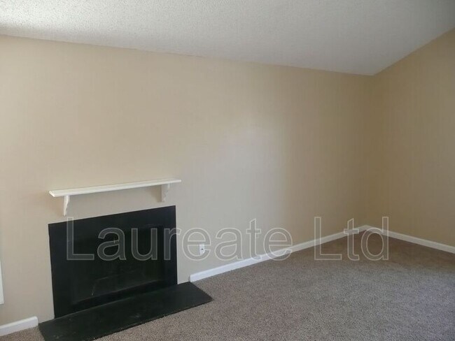 Building Photo - 3662 S Granby Way