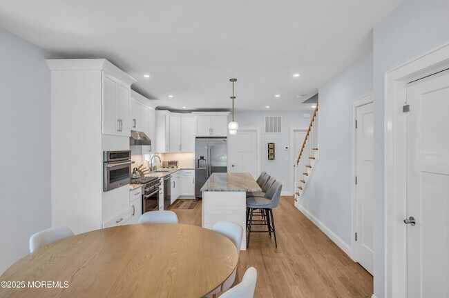 Building Photo - 1503 Grand Central Ave