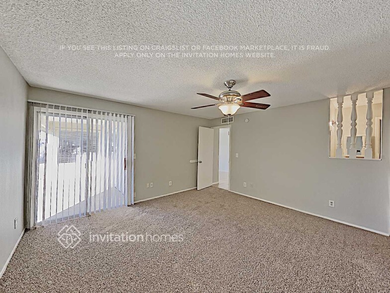 Building Photo - 12446 N 50th Ln