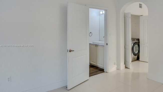 Building Photo - 17046 SW 137th Pl