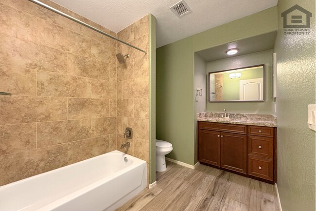 Building Photo - 3Bed/2Bath House w/Bonus Room at 67th Ave/AZ Loop-101! Ready for Immediate Move-In!