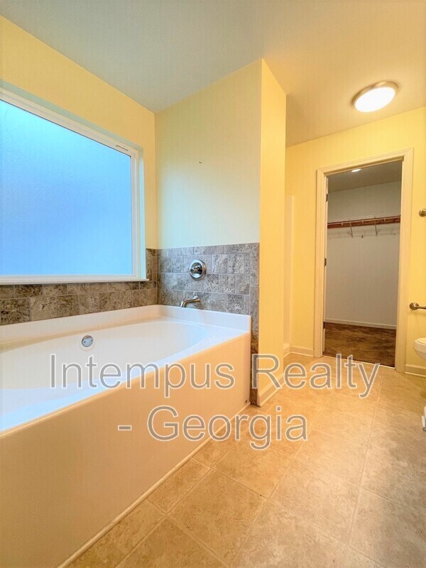 Building Photo - 4054 Waters End Ln