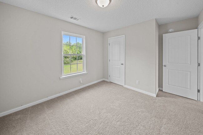 Building Photo - 172 Brightleaf Cir