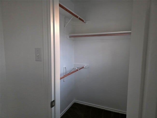 Building Photo - 16107 Sandy Path Ln